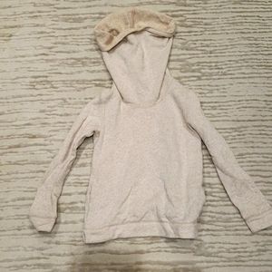 J crew mercantile turtle neck sweater. White and beige. Size: S